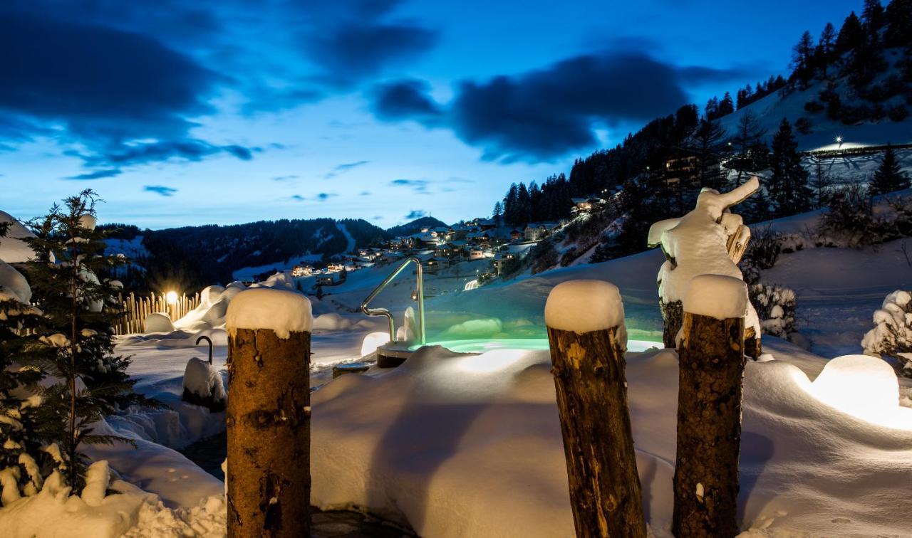 Garni Residence Soraiser Selva di Val Gardena Bagian luar foto