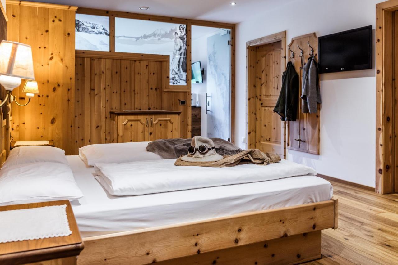 Garni Residence Soraiser Selva di Val Gardena Bagian luar foto