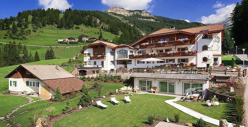 Garni Residence Soraiser Selva di Val Gardena Bagian luar foto