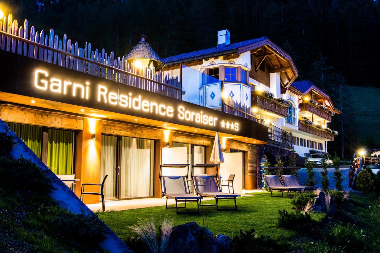 Garni Residence Soraiser Selva di Val Gardena Bagian luar foto